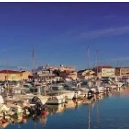 Private Parking * Valras-Plage